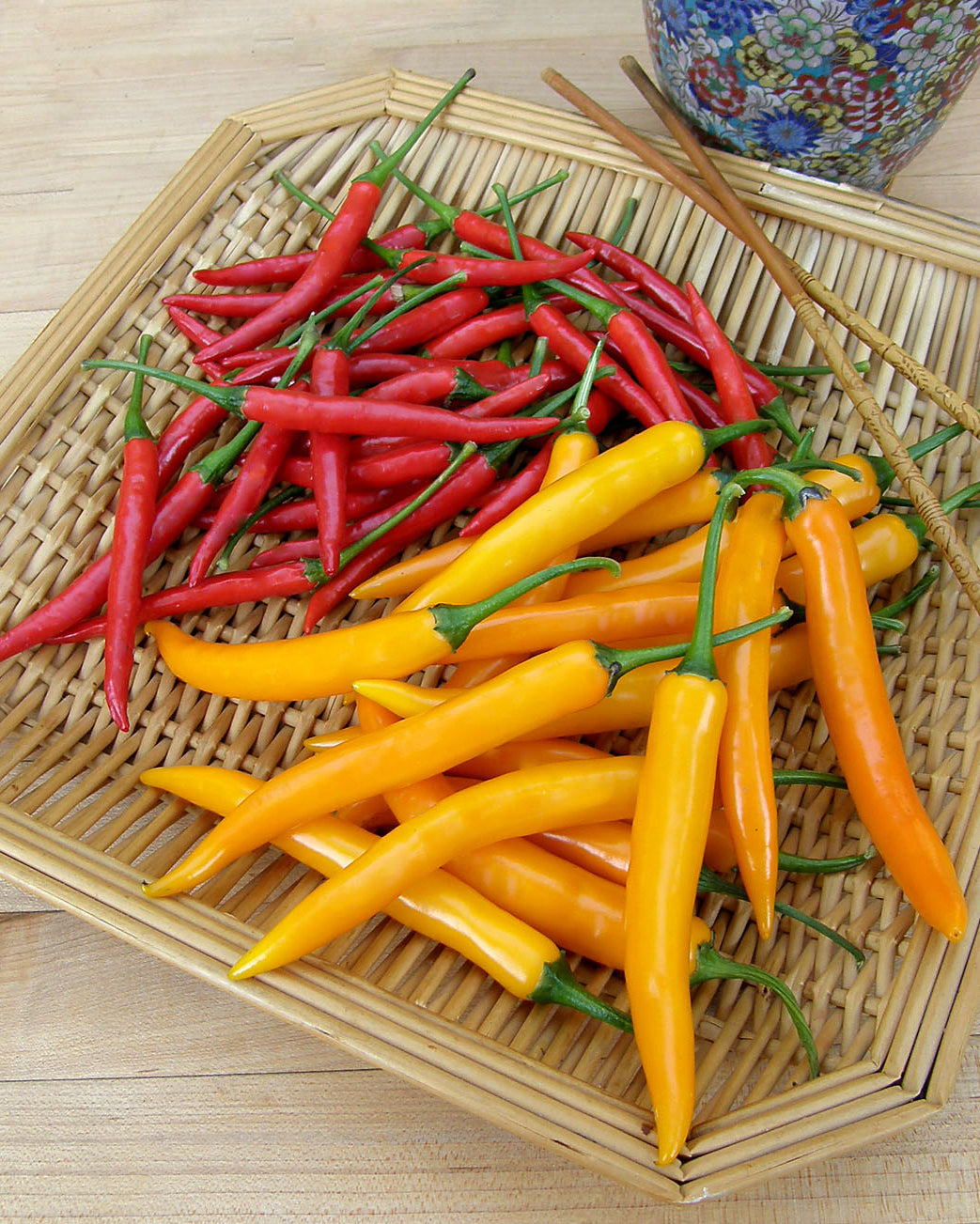 thai chili plant seeds 'Full Moon & Vesuvius' True Thai Chiles